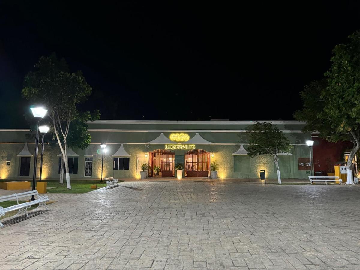 Frater Yucatan Hotel Вальядолид Экстерьер фото